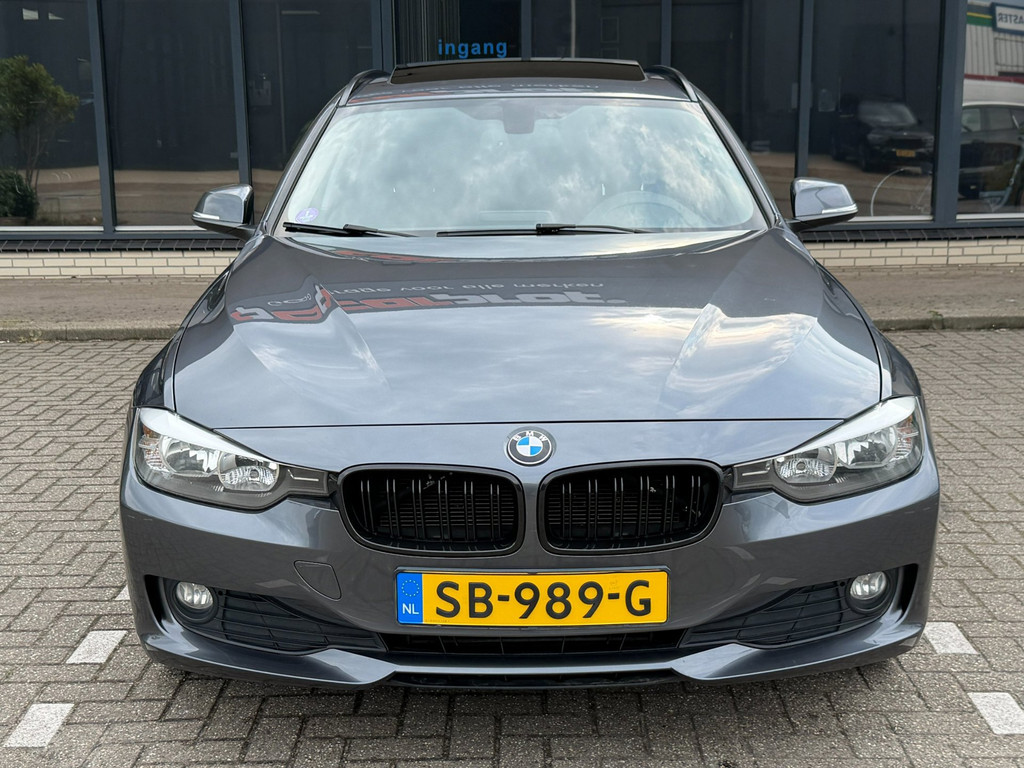 38830640-11.jpg