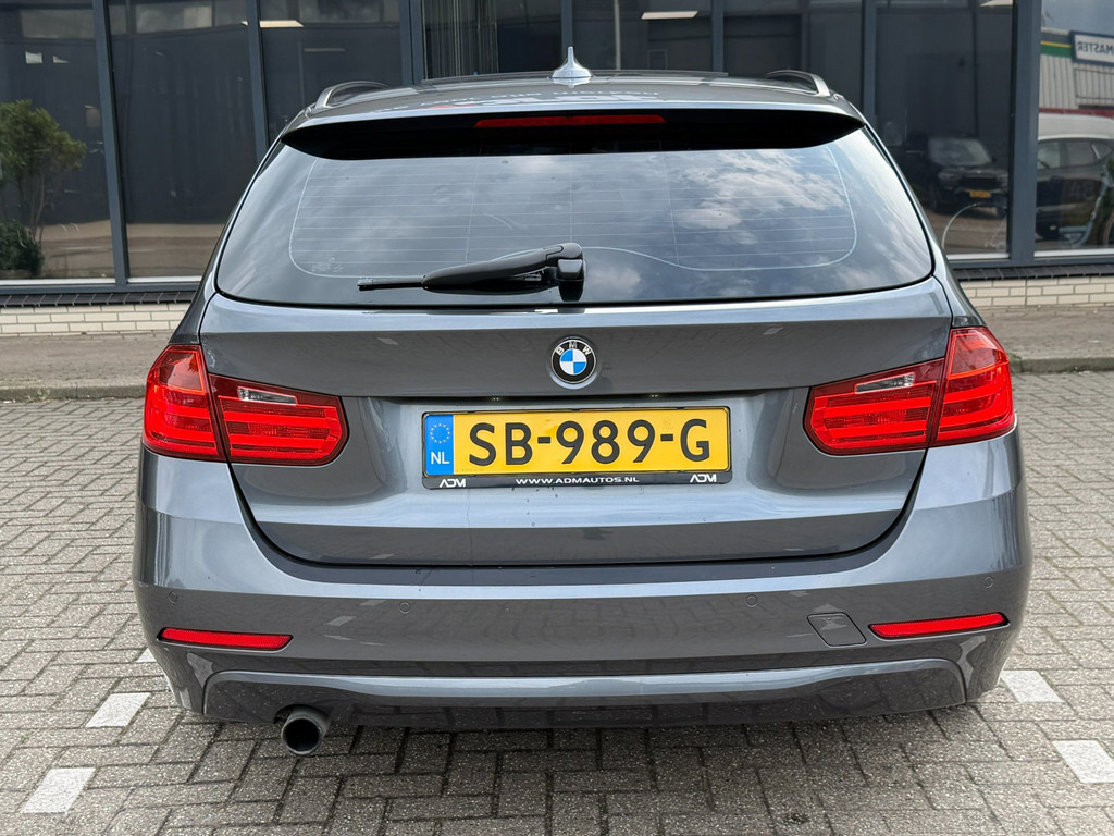 38830640-15.jpg