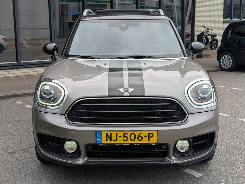 45412418-10.jpg