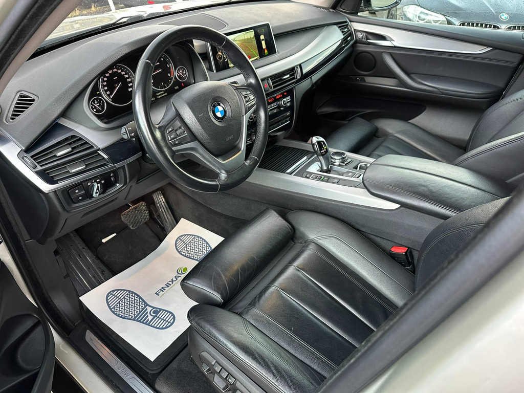47382092-4.jpg