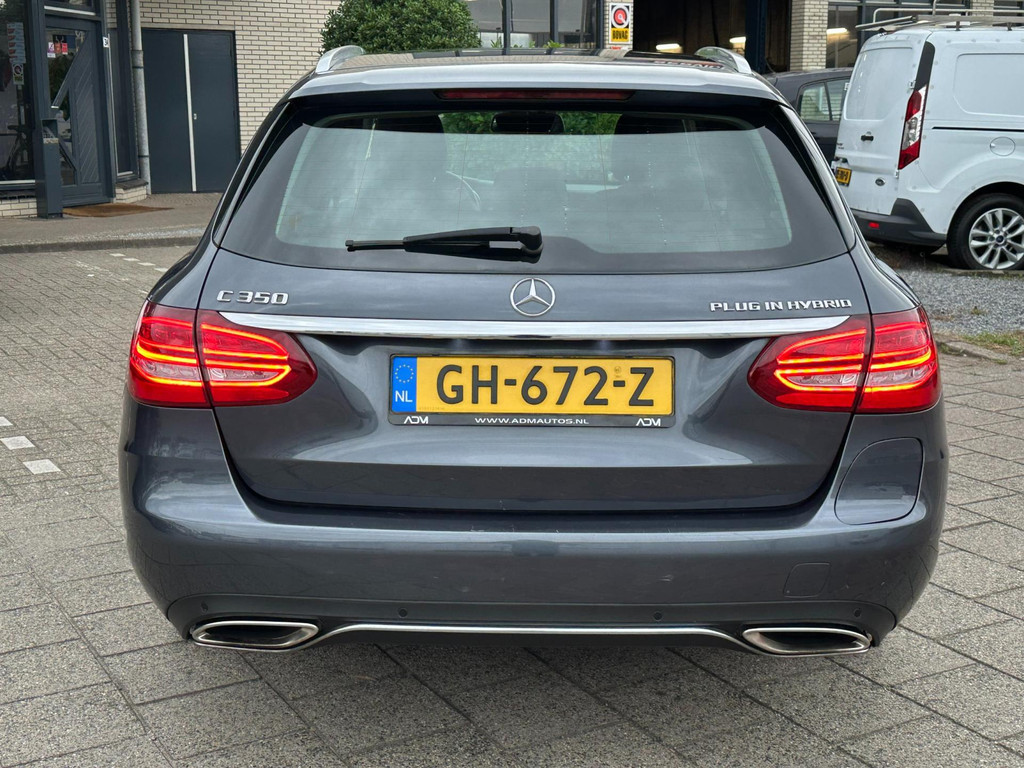 47481719-14.jpg