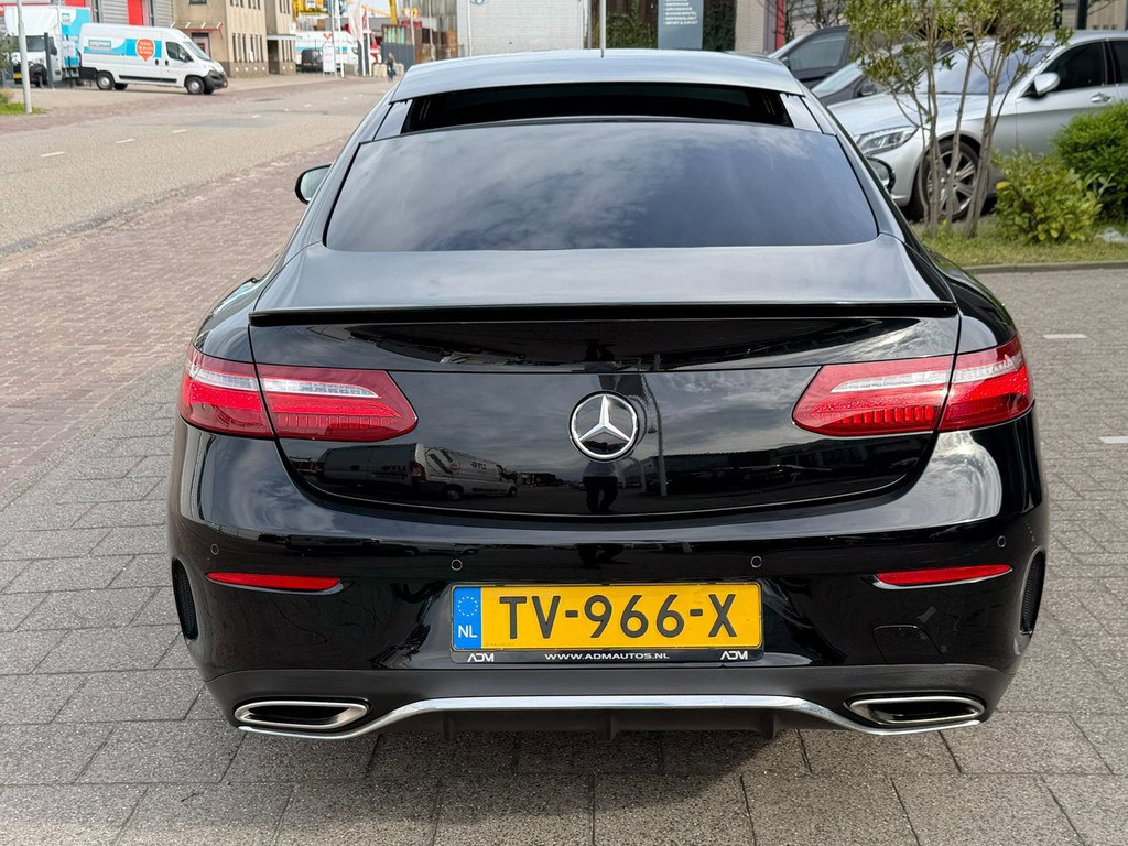 52826937-14.jpg