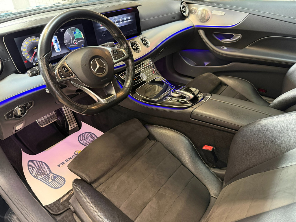 52826937-3.jpg