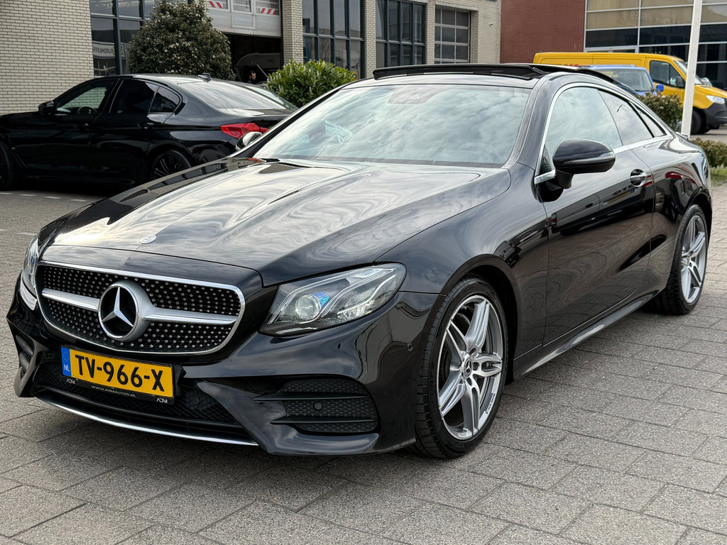 52826937-9.jpg